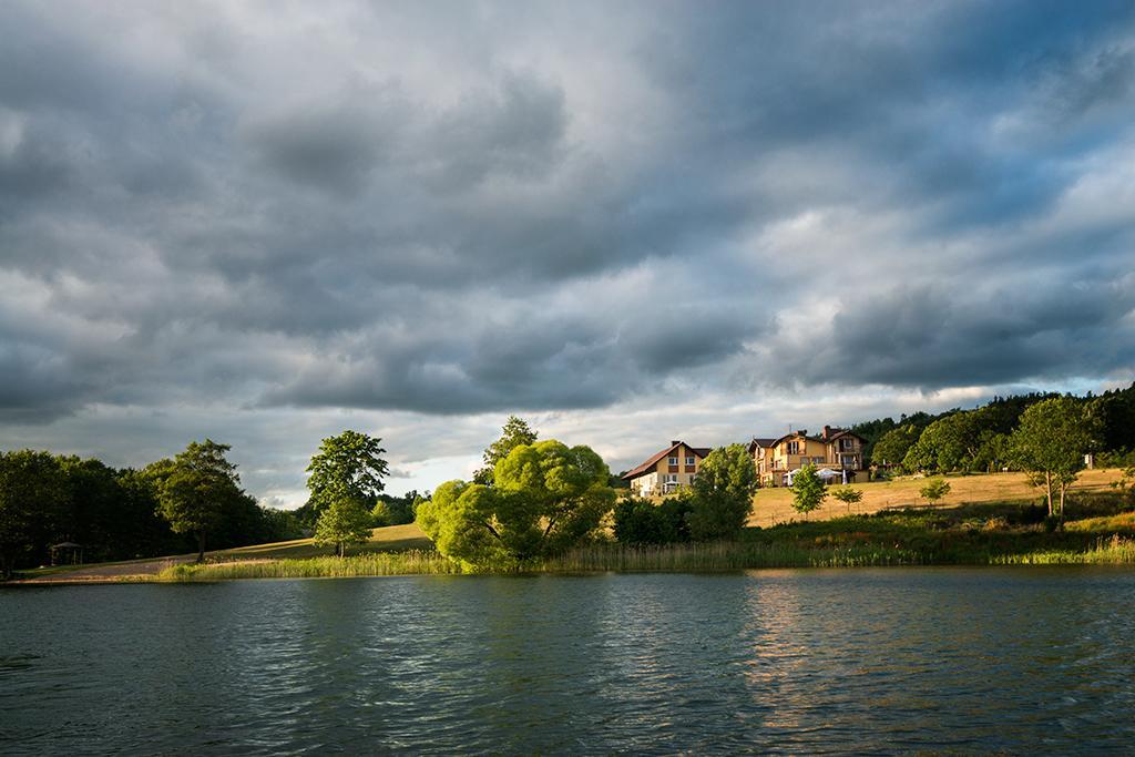 Pensjonat Nad Jeziorem Lakeside Brodnica Dolna المظهر الخارجي الصورة